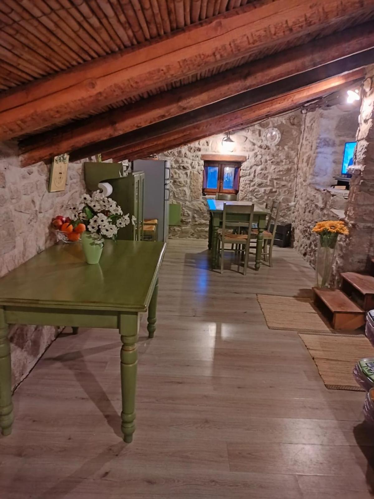 Villa Casa Di Pietra à Usellus Extérieur photo